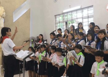 “Bánh Thánh” – J. Trọng (Giuse Trần Đình Trọng)