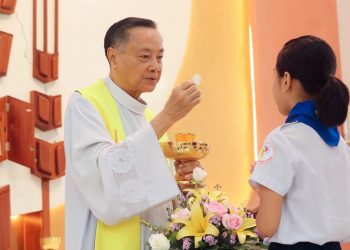 Ngày hồng phúc – Rước lễ lần đầu 21.06.2020