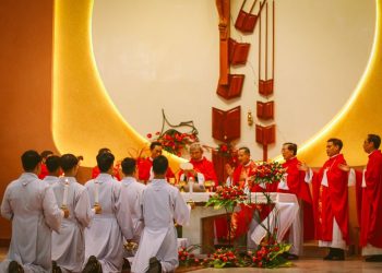 Thánh lễ ban bí tích Thêm Sức & Tuyên xưng Đức tin – Rước Lễ trọng thể (03.07.2020)