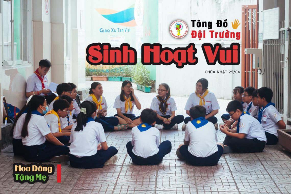 Hái bông hoa hồng em cầm em ngắm